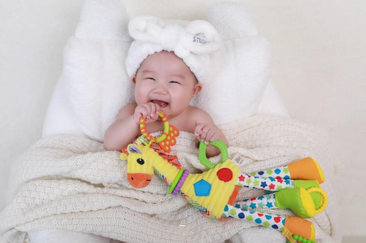 博尔塔拉怀孕初期肚子长肉 博尔塔拉怀孕初期肚子长肉